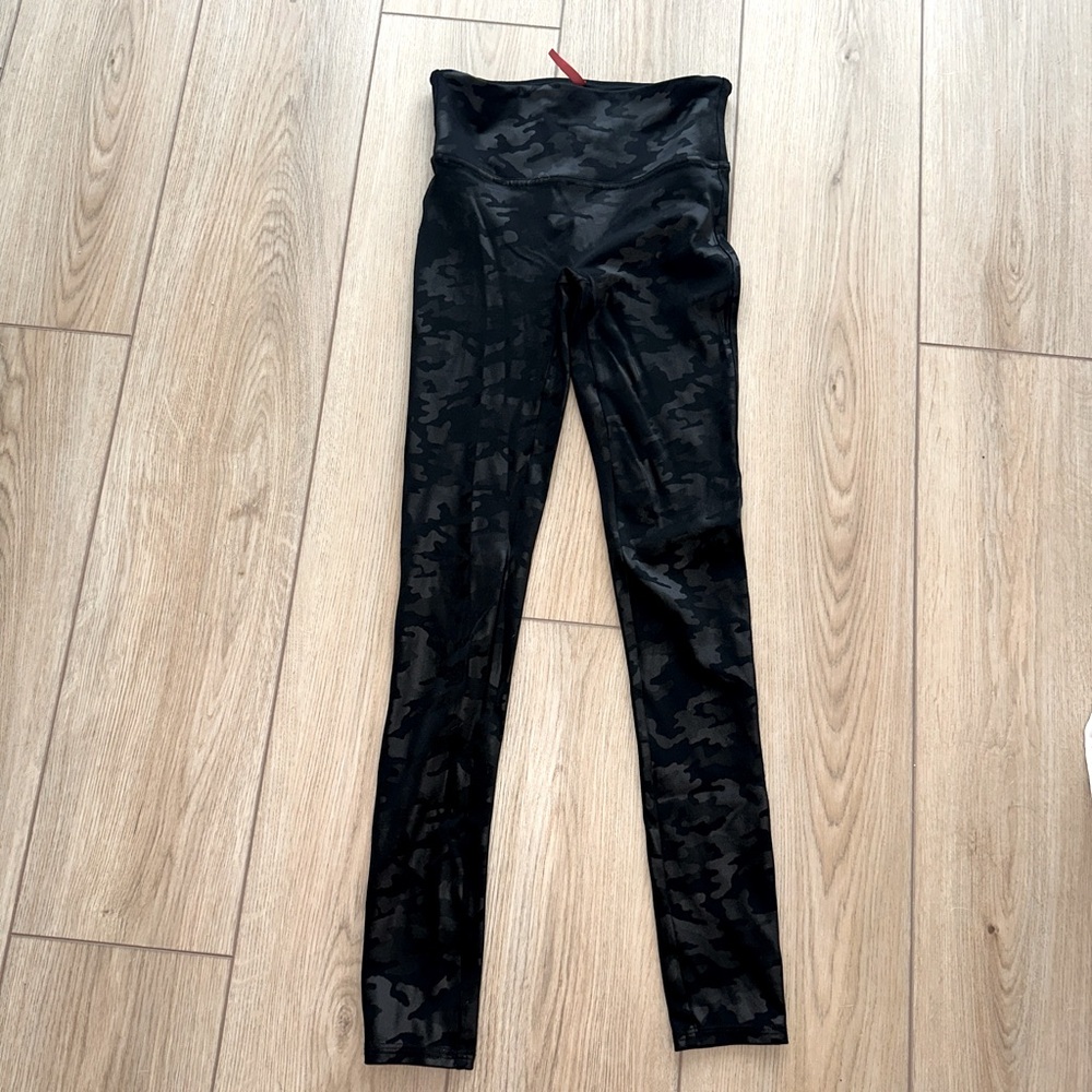 Camo spanx